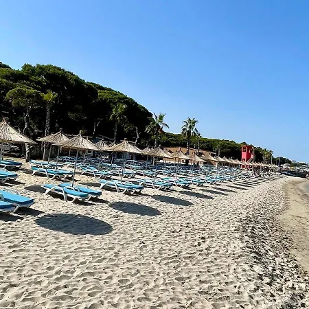 Sunset Apartment, Golem, Albania Seaview Apartment Golem (Tirana)