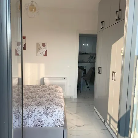 Sunset Apartment, Golem, Albania Seaview Apartment