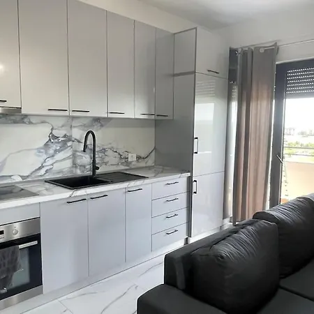 Sunset Apartment, Golem, Albania Seaview Apartment Golem (Tirana)