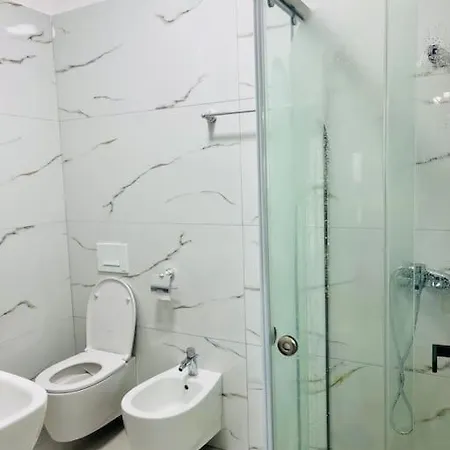 Sunset Apartment, Golem, Albania Seaview Apartment *