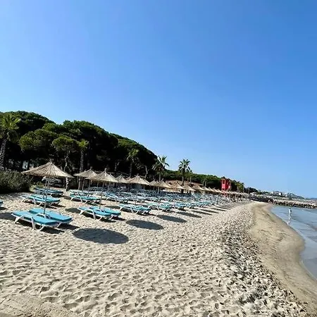 Sunset Apartment, Golem, Albania Seaview Apartment