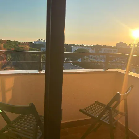 Sunset Apartment, Golem, Albania Seaview Apartamento