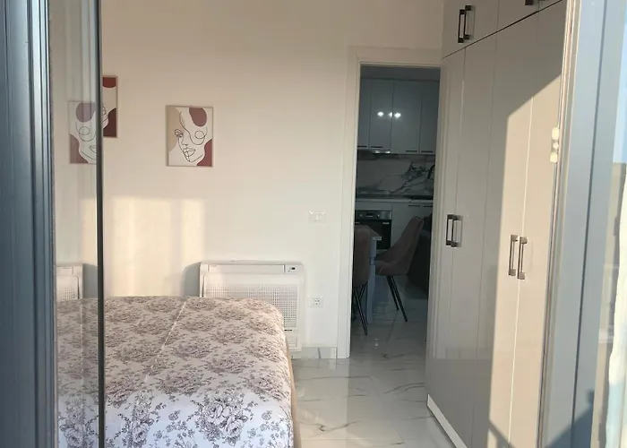 Sunset Apartment, Golem, Albania Seaview アパート