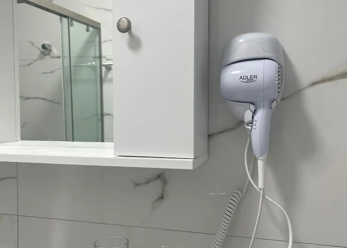 Sunset Apartment, Golem, Albania Seaview Apartman Golem